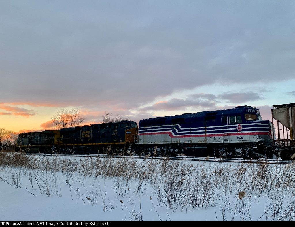 Virginia Railway Express V36